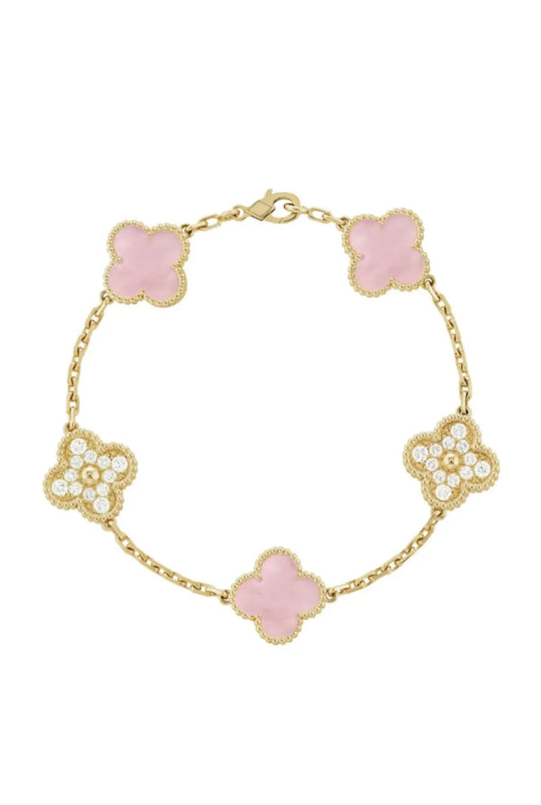 Elegante Perlenarmbänder